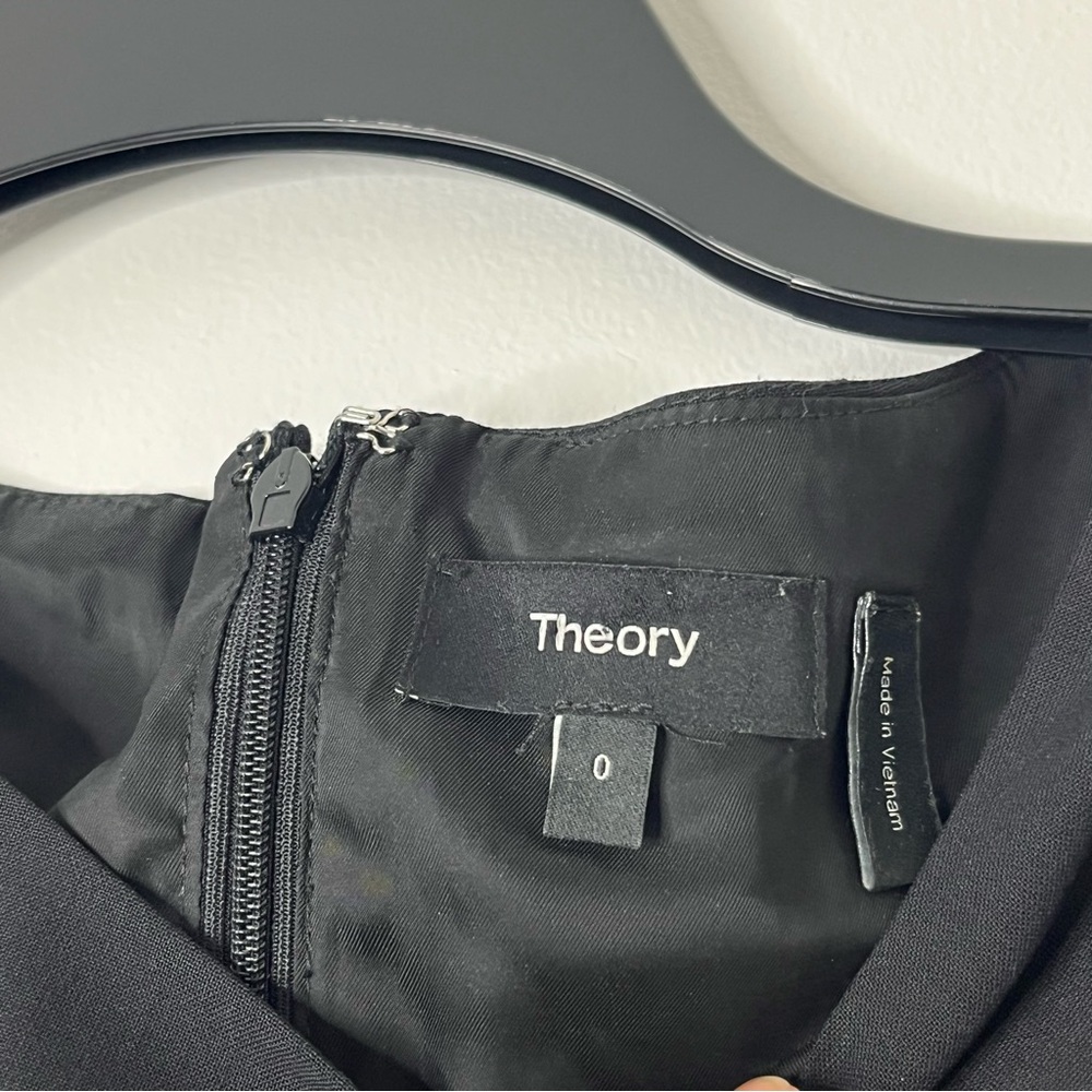 THEORY Black Sheath Dress Sz 0 - Picture 4 of 6
